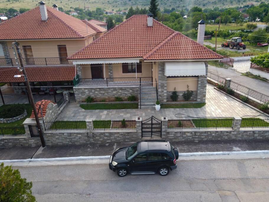 Βίλα Για Όλες Τις Εποχές Του Χρόνου Cozani Exterior foto